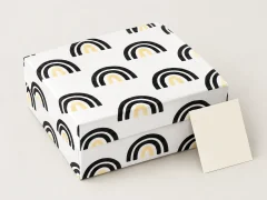 Arch Garden Welcome Box, box closed with its printed lid