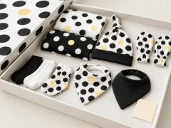 Dot Theory Gallery Box close up