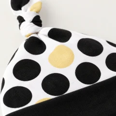 Dot Theory Knot Hat close up