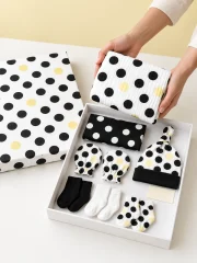 Dot Theory Welcome Box in use