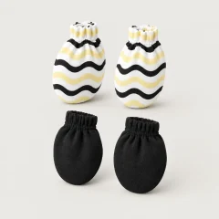 Wave Hall Scratch Mitts Duo, another view