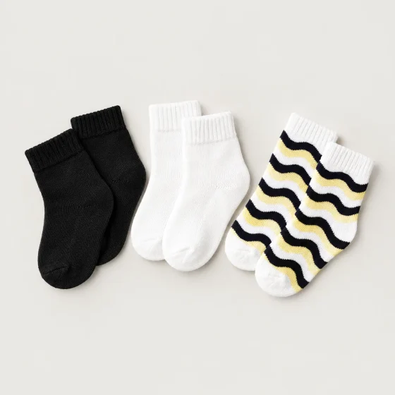 Wave Hall Sock Trio, all pieces laid flat